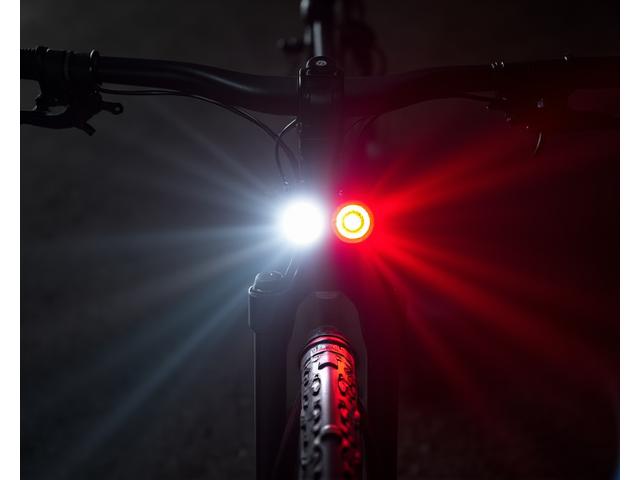 Leuchtstarke Fahrradbeleuchtung für Front und Heck